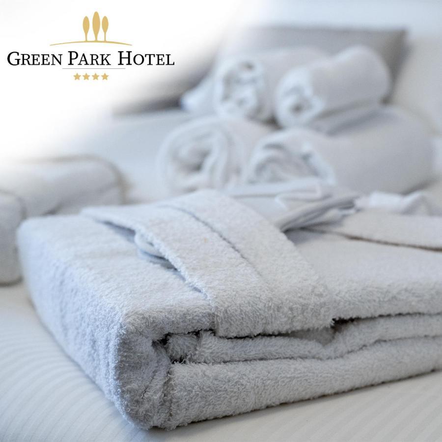 Green Park Hotel 메르코글리아노 외부 사진